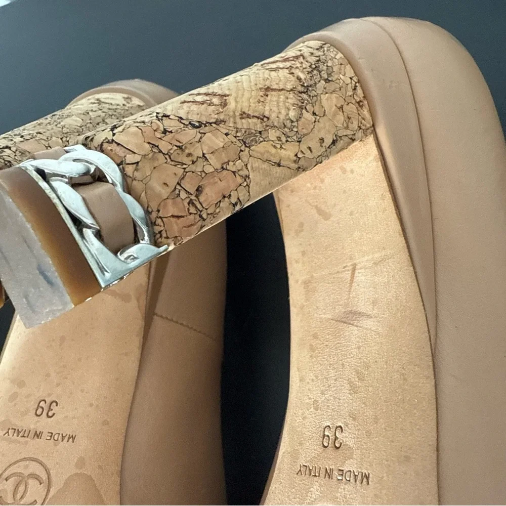 CHANEL Peep Toe Platform Cork Chain Interlocking CC Logo Pumps